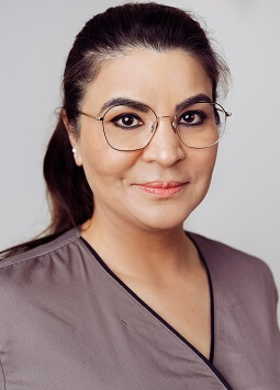 Kajal Arenja – Kosmetik Hamburg, Skin Treatment Institut Hamburg