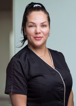 Solmaz Piltan – Kosmetik Hamburg, Skin Treatment Institut Hamburg